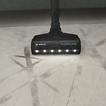 Bosch Kablosuz Süpürgenin LED Işıkları Hızla Kısılıyor Ve Servis Yanıtı Vermiyor