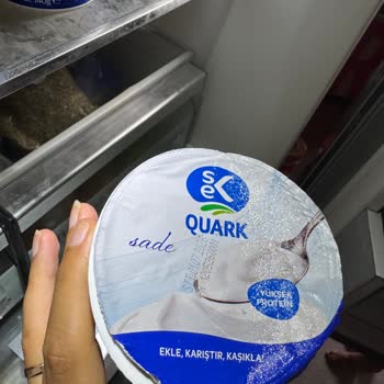 Küflü Quark Ürünleri İçin Sağlık Endişesi Ve İade Talebi