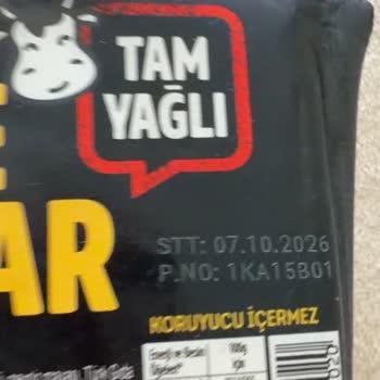 Migros Sanal Market'ten Açılmamış Kaşar Peynirinde Küf