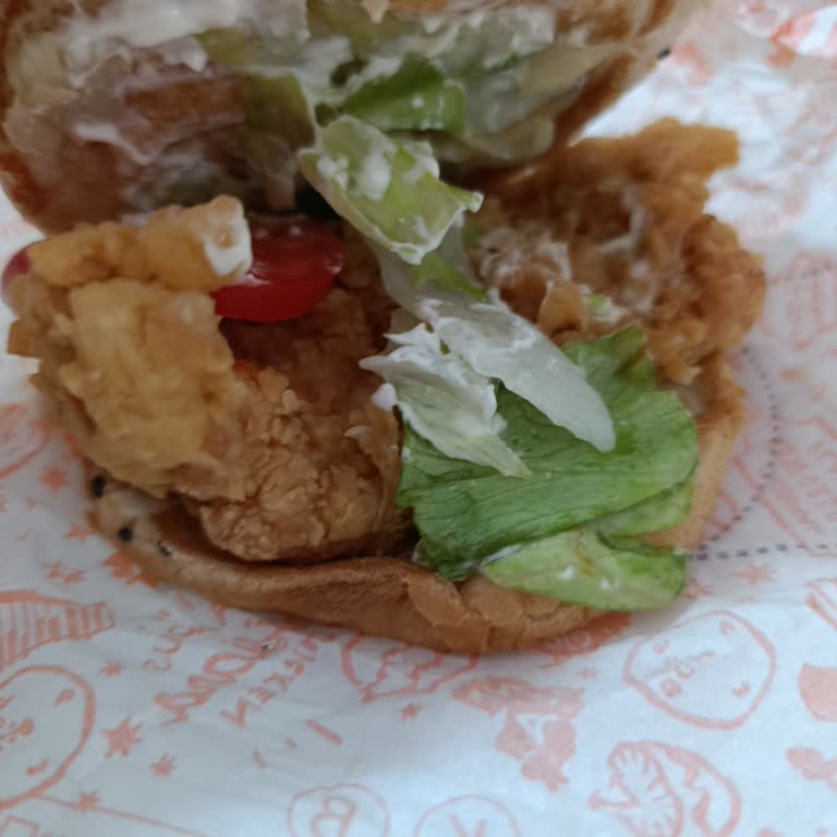 Yanlış Malzemeli Burger İçin Ücret İadesi Ve Doğru Siparişin Ücretsiz Tekrarı