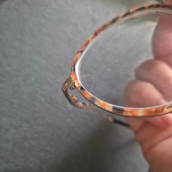 Atasun Optik Vadistanbul Şubesinde Tamir Sonrası Çizikler Ve Sorumluluk Reddi