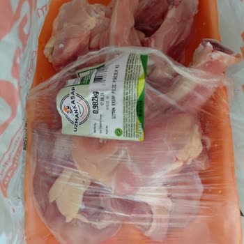 Migros'tan Bozulmuş Tavuk Ürünü: Tarihi Geçmemiş Olmasına Rağmen Sağlık Riski