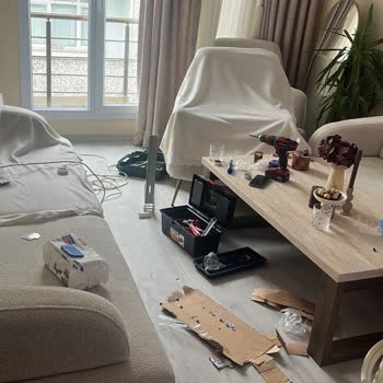 Arçelik Kurulum Ekibi Özensiz Ve Kirli Çalıştı, Deliği Sıvamadı