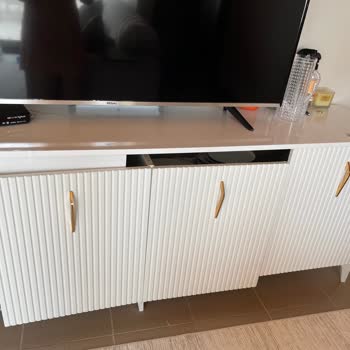 Alaca Home Mobilya Kalitesiz Mobilyalar Ve Cevapsız Şikayetler Nedeniyle Tam İade Talebi