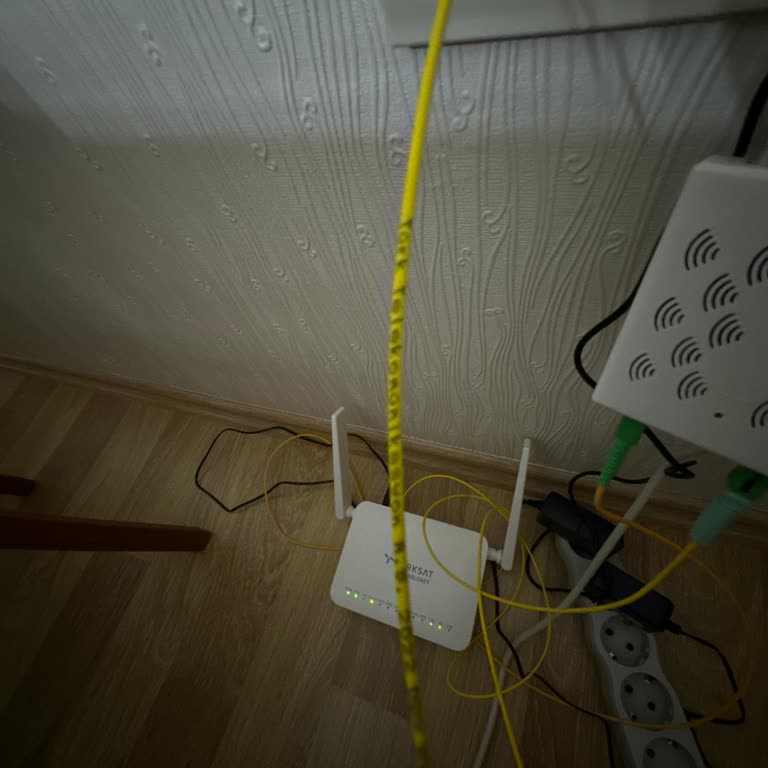 TÜRKSAT’ın Yanlış Fiber Kurulumu Nedeniyle Evde Sinyal Sorunu Ve Ücretsiz Düzeltme Talebi
