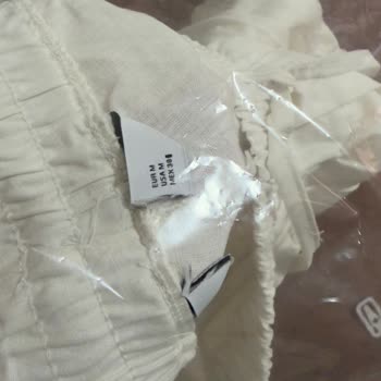 Kullanılmış Görünen Kalitesiz Ürün Ve İletişimsiz Satıcı Nedeniyle İade Talebi