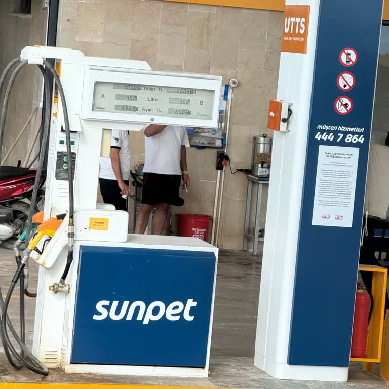 Sürekli Gecikmeler, Yakıt Molaları Ve Otobüs Arızası Nedeniyle 4.000 TL Taksi Masrafı İadesi Talebi