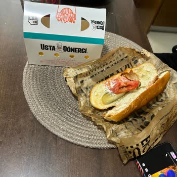 Kurtköy Viaport’ta Usta Dönerci’de Az Porsiyonlu Tavuk Döner Şikayeti
