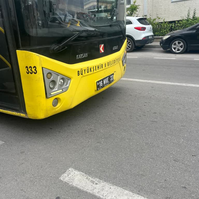 Şoförün Kaba Tutumu Ve Ani Freni Yolcuyu Yaraladı