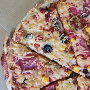 Büyük Boy Pizza Küçük Ve Eksik Gelen Sipariş İçin Para, Kupon Ve Puan İadesi Talebi