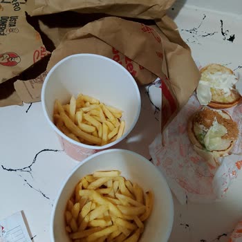 Alerji Uyarısına Rağmen Mayonezli Burger Ve Eksik Sipariş Şikayeti