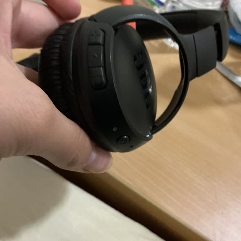 JBL Tune 570BT Kulaklık Açılmıyor Kapalı Mağaza Nedeniyle Yetkili Servis Ve Garanti Onarımı Talebi