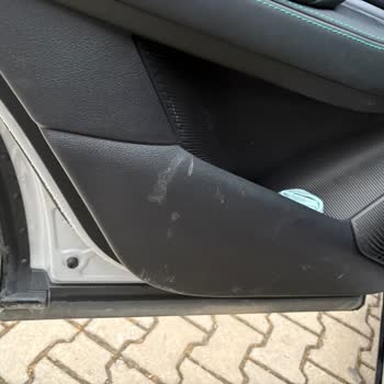 800 TL'lik Araç Yıkamasında Düşük Kalite: Carwax Kocaeli Symbol Şubesi