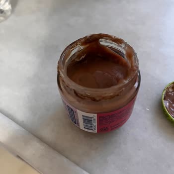 Açılmış Ve Küflü Bebek Maması Gönderildi: Sağlık Riski