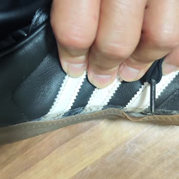 Adidas Samba Ayakkabısında Yan Açılma Ve Değişim Talebi