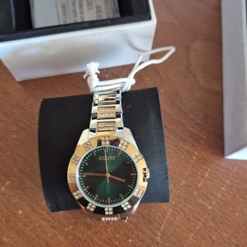 Koruma Bantları Açılmış Kullanılmış Görünen DKNY Kadın Saati