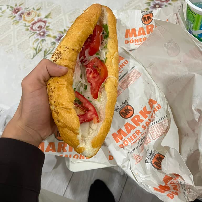 Marka Döner'de Boş Döner Ve İlgisiz Personel