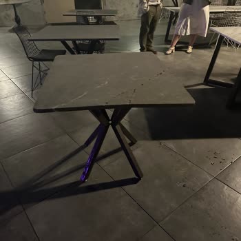 Bizbize Mezze Kırılan Mermerin Ücretini Müşteriden Tahsil Etmeye Çalıştı
