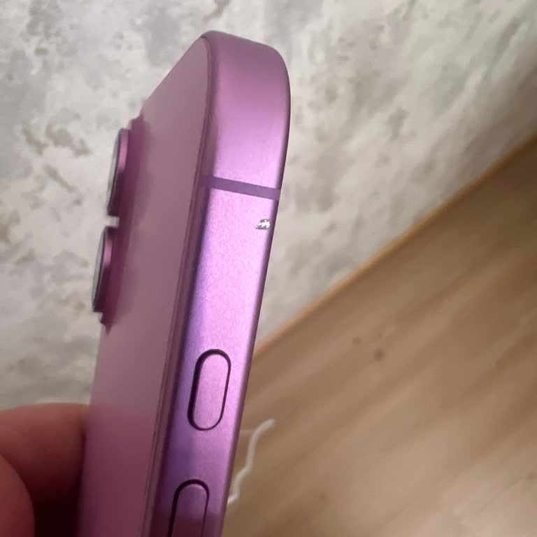 Avcılar Teknosa Şubesinde Çizik Ve Bozuk İPhone 16 İçin Değişim Talebi