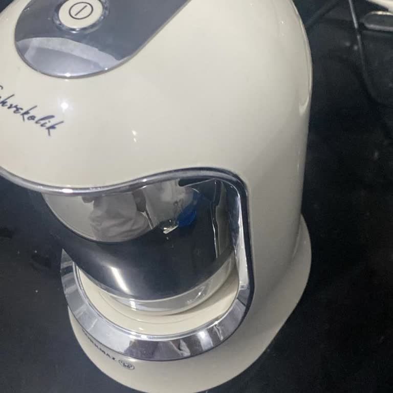 Eksik Bıçak Seti Ve Arızalı Kahve Makinesi İçin Hızlı Çözüm Talebi