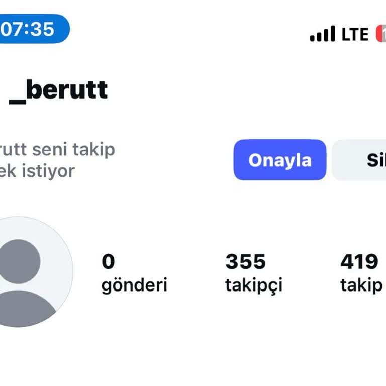 Lüks Afşinliler Otobüsünde Muavinin Instagram Arkadaşlık İsteği Yolcuları Tedirgin Etti