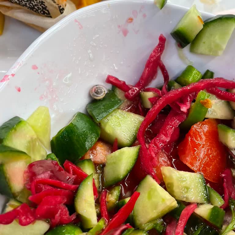 Salata İçinde Salyangoz: Hijyen Ve Sağlık Endişesi
