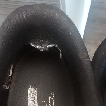 2 Yıllık Garanti Hakkı İhlali: Skechers Ayakkabılarım Üç Ayda Yıprandı