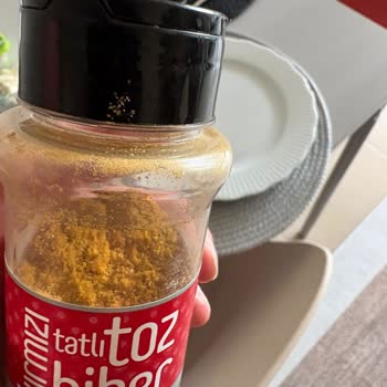 Harras Tatlı Toz Biberinin Rengi Değişti, Kokusuz Hale Geldi