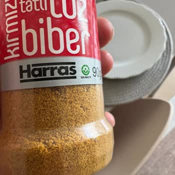 Harras Tatlı Toz Biberinin Rengi Değişti, Kokusuz Hale Geldi
