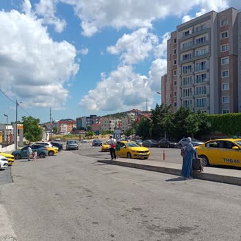 Havaist Tepeüstü Durağını Kaçırdı Ve Uçuş Riski Oluştu