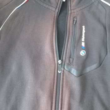 Puma BMW İş Birliği Hırkasında Hızlı Solma