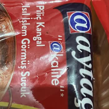 Aytaç Sucukta Sert Kemik Parçası: Diş Kırma Tehlikesi