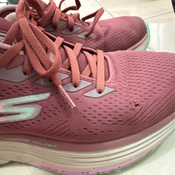 Skechers Ayakkabımda Yan Dikiş Delikleri Ve Garanti Reddi
