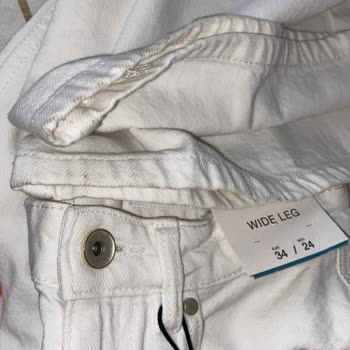 Lefties'den Gelen Kirli Ve Kullanılmış Sıfır Beyaz Geniş Bacak Jean