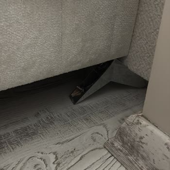 Evname'de Hasarlı Mobilyalar Ve Sürekli Oyalama, Ödeme Talebine Karşı Hukuki Uyarı