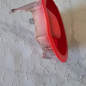 Paşabahçe Sürahileri İçin Kırmızı Yedek Kapak Talebi