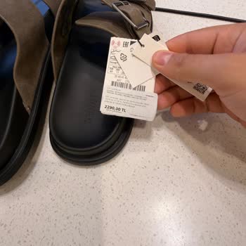Zara’da Etiket Ve Kasadaki Fiyat Farkı Mağduriyet Yarattı