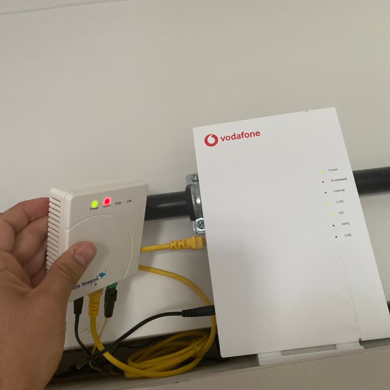 Vodafone Evde Fiber Kesintisi Ve Çözüm Bekleyen Müşteri Mağduriyeti