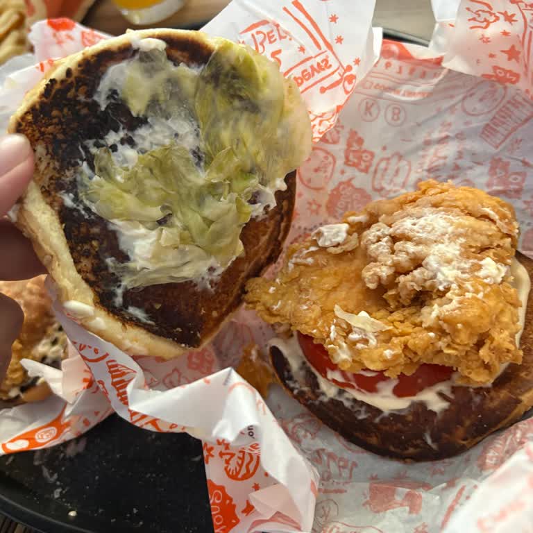 Yanmış Hamburger Ve Eksik Tenders İçin Ücret İadesi Bekliyorum