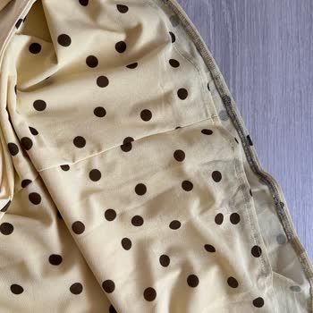 Zara’dan Kirli Elbise Teslimatı Ve Mağaza Kontrol Sorunu