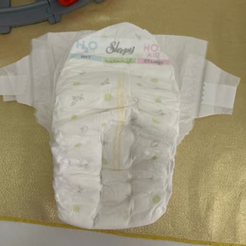 Sleepy Bebek Bezinde Bantlar Yapışmıyor Ve Aşırı Sızdırma