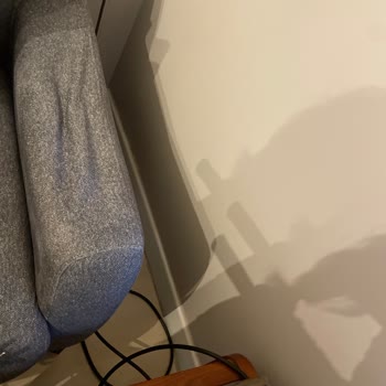 Kelebek Lugano Koltuğunda Kol Çökmesi Ve Ücretsiz Değişim Talebi
