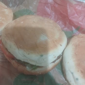 Küflü Whopper Menülerle Çocuğum Zehir Tehlikesi Altında