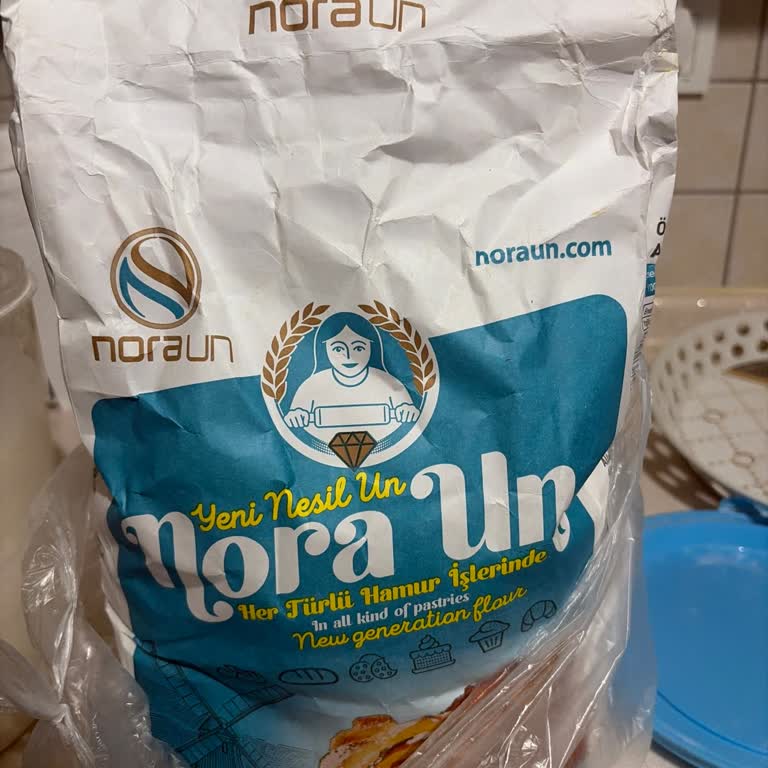 Nora Un Çok Kötü Kokuyor!