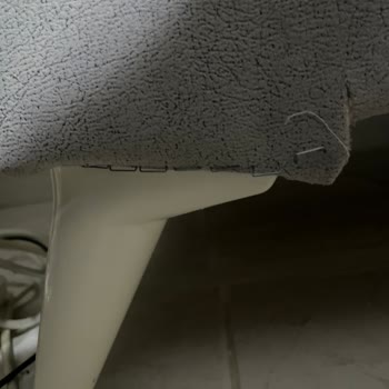 Bellona Bazalı Setin Ayakları Kırıldı, Ücretsiz Tamir Talebi