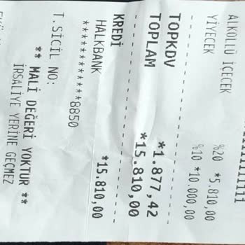 Mojo Otel Donmuş Ve Zehirli Balık, Personelin Tehdidi Ve Hijyen İhlali