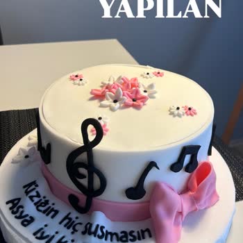 Sipariş Edilen Pastanın Görseliyle Uyumlu Olmaması Ve Personelin Saygısız Yaklaşımı