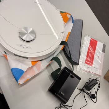 Media Markt'tan Aldığım Roborock Süpürge Arızalı, Eksik Ve Hasarlı Gönderildi; Tekrarlanan Servis Süreci Ve Ulaşım Masraflarımın Geri Ödenmesini Talep Ediyorum