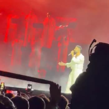 Tan Taşçı Konserinde Kameralar Önümüzü Kapattı, İzleyemedik Ve İade Talebimiz
