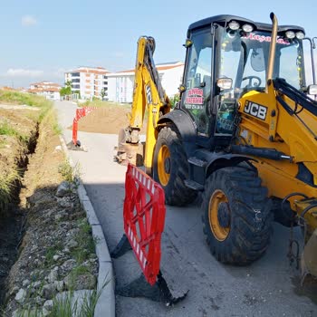 TEDAŞ’ın Okul Yolunu Kapaması Öğrencileri Riske Atıyor